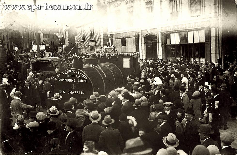 BESANÇON - Rue des Chaprais - Fête de la Commune libre des Chaprais